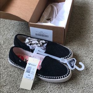 New With Tags Black Roxy Women’s Shoe